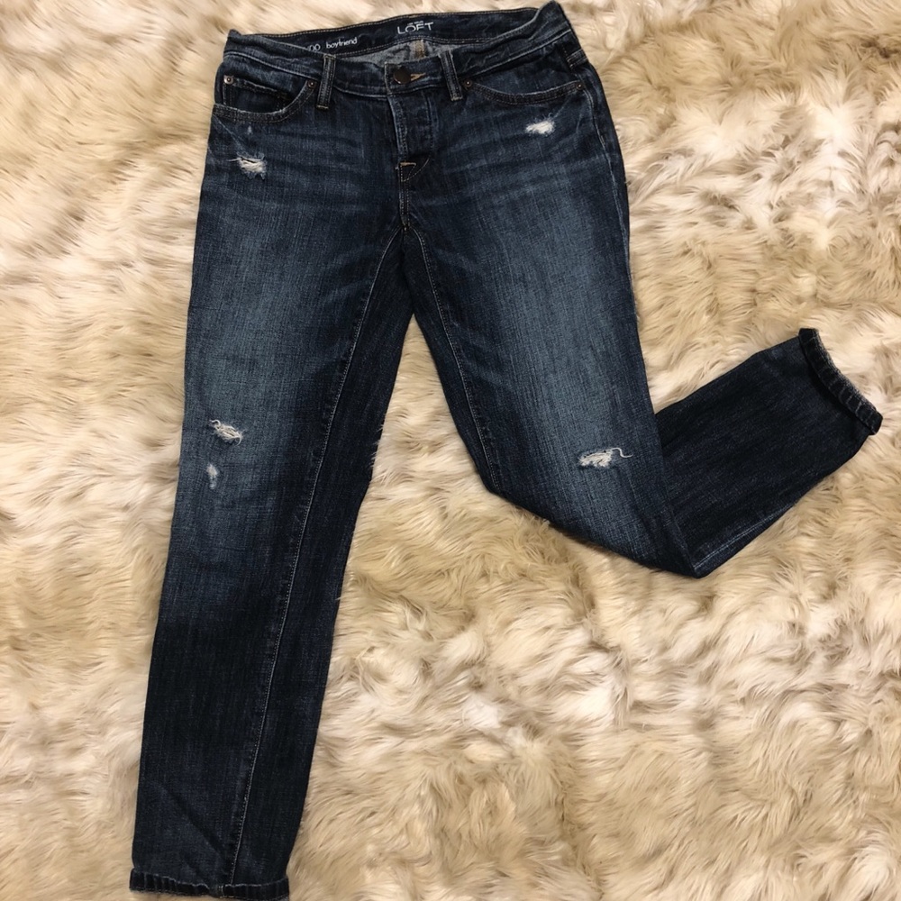 LOFT Boyfriend jeans with slight distressed look